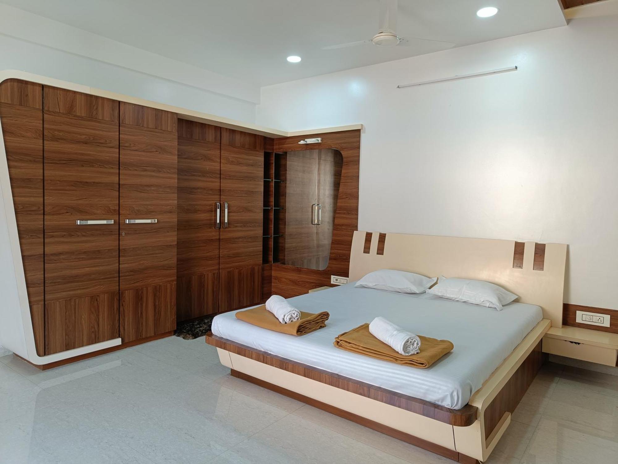 Rain Mist 4Bhk Luxury Villa With Private Pool Lonavala Bagian luar foto