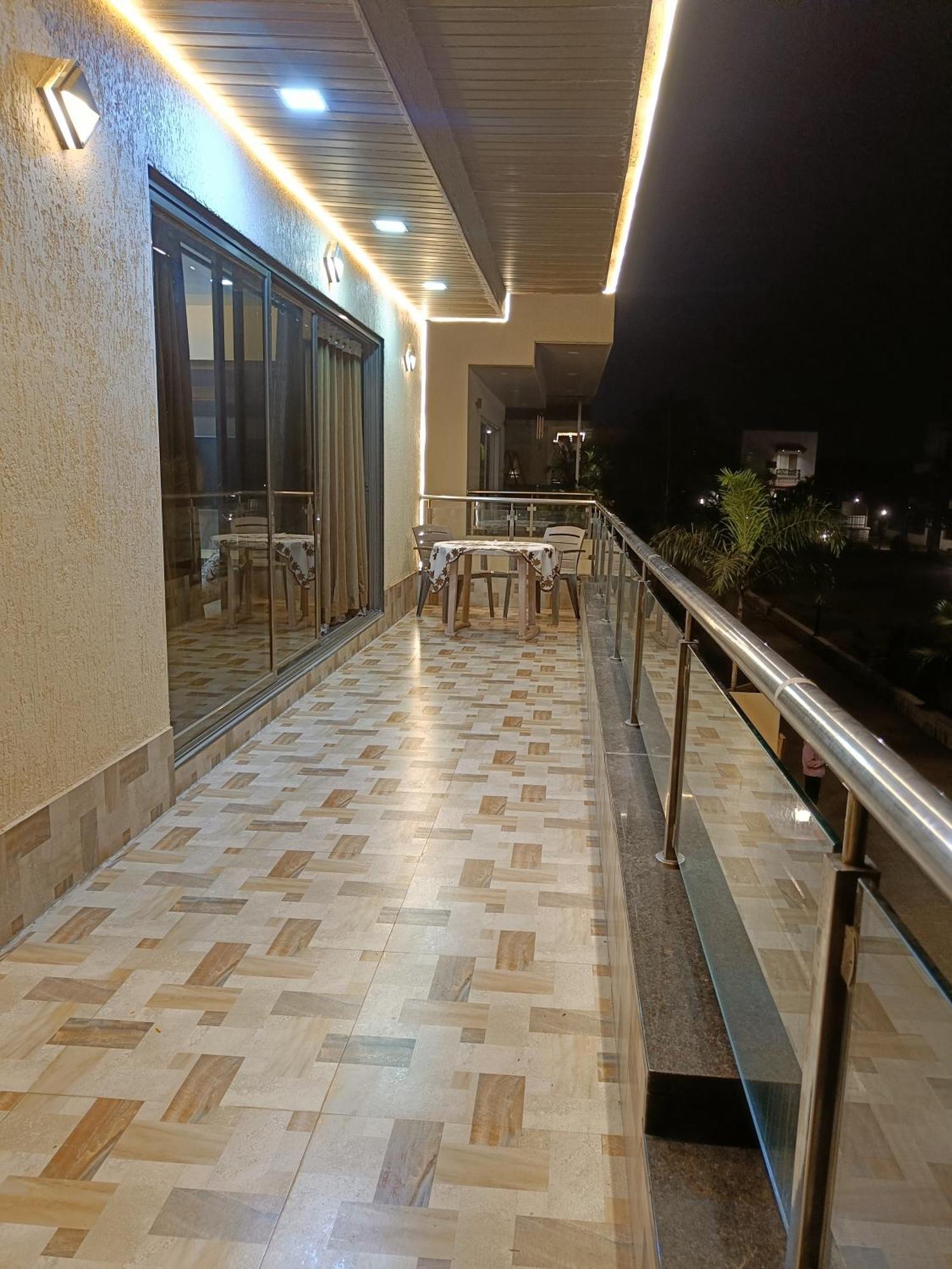 Rain Mist 4Bhk Luxury Villa With Private Pool Lonavala Bagian luar foto